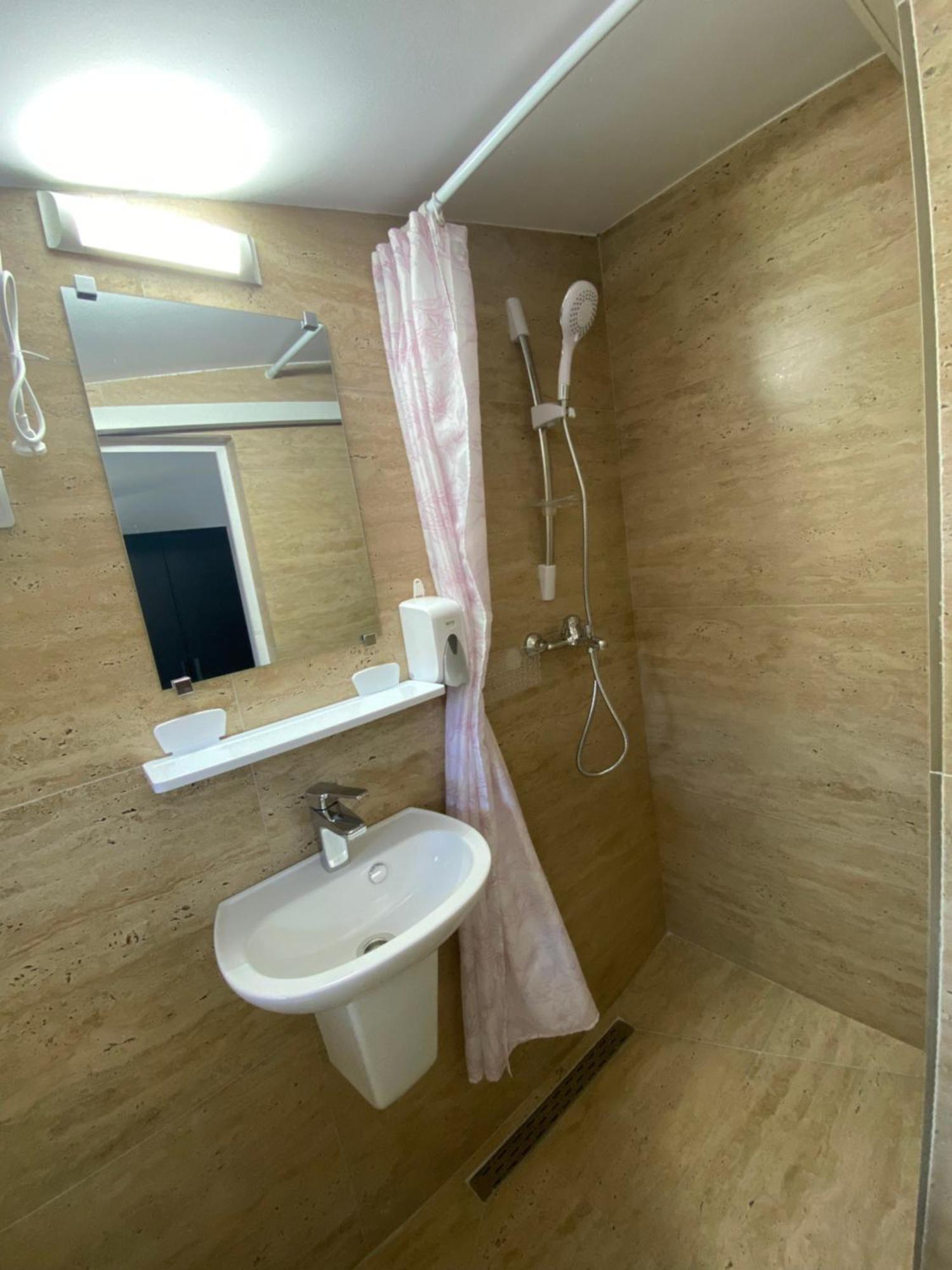Hotel Casa Ciobi à Două Mai Extérieur photo